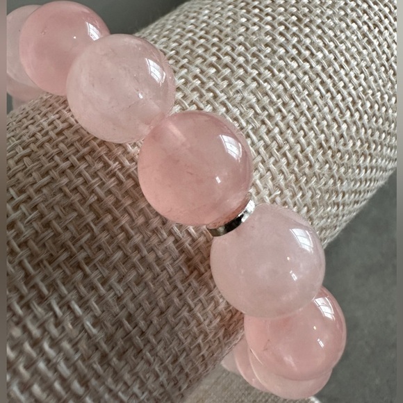 Pink quartz stretch bracelet by Jay King - Picture 4 of 9